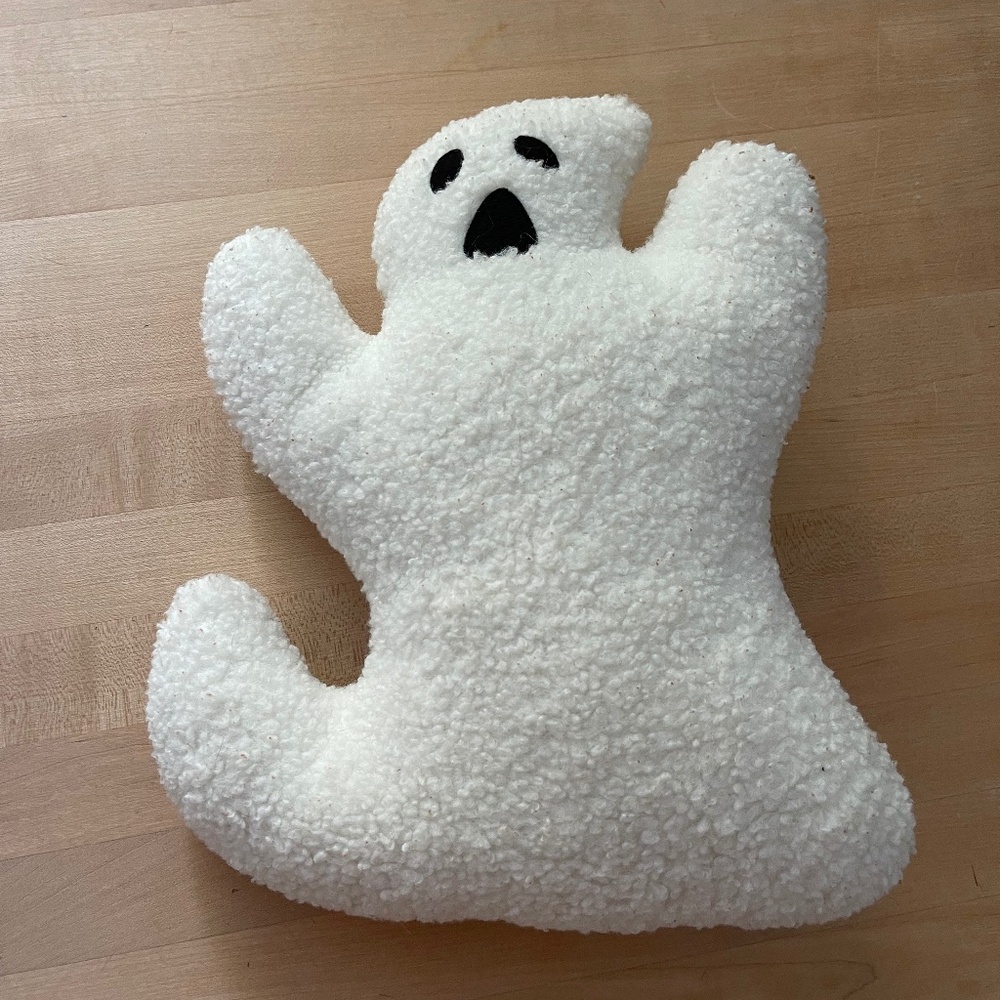 The styled collection ghost decorative throw pillow